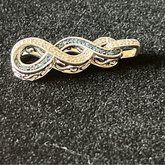 925 JWBR Silver, Blue & White Diamond Chip Twist Pendant- One Missing Stone - Picture 3 of 8